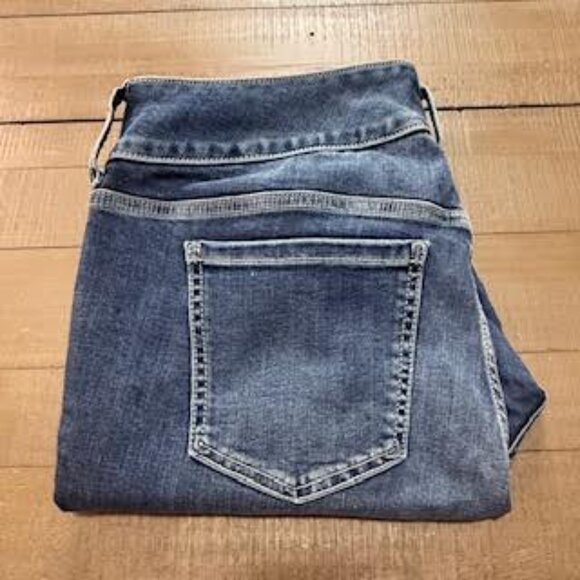 Torrid Jegging Super Soft Skinny Jeans Light Wash Button Fly Size 16 - Picture 7 of 9